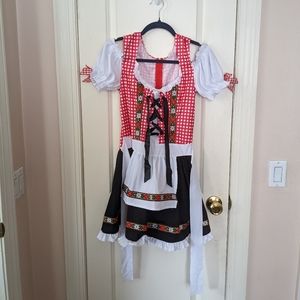 Costume